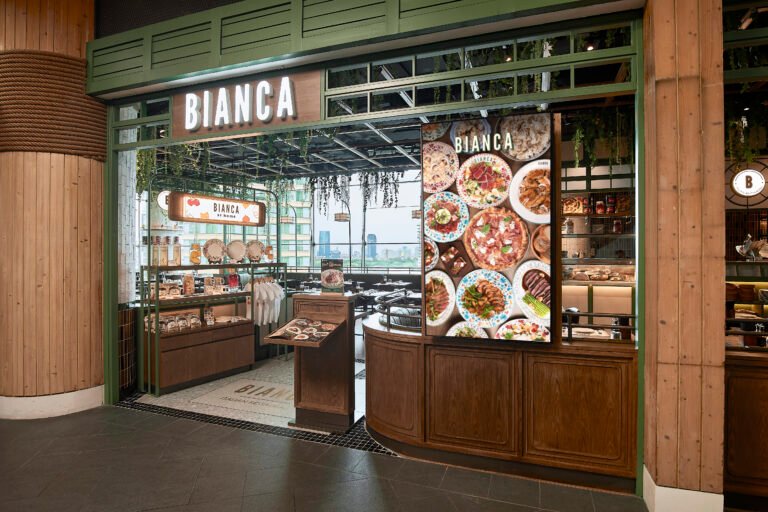 BIANCA TERMINAL 21 - 1
